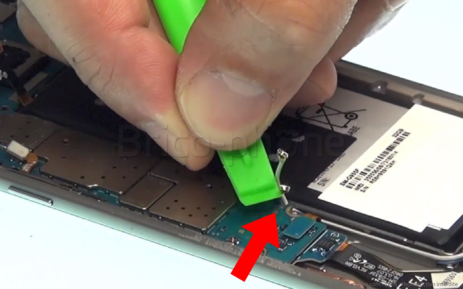 Changement d'écran (vitre+AMOLED) sur Galaxy S7 Edge photo 3